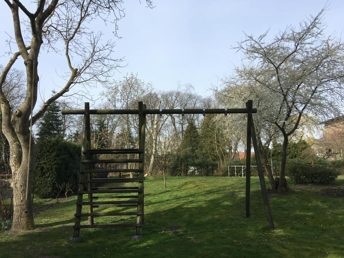 Ferienwohnung Kastanienblick Oder Parkblick, Oder Unser Radlerzimmer! Ziethen  Kültér fotó